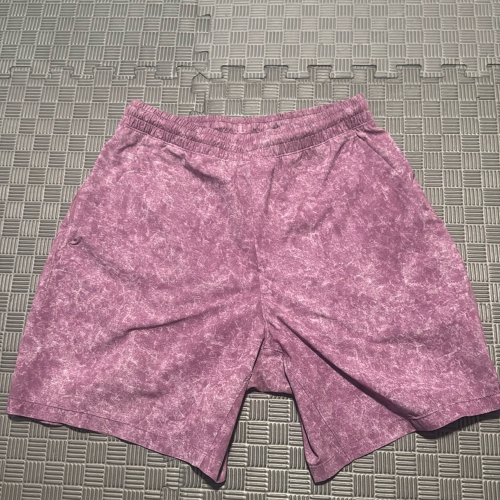 Used-Pace Breaker Linerless Short